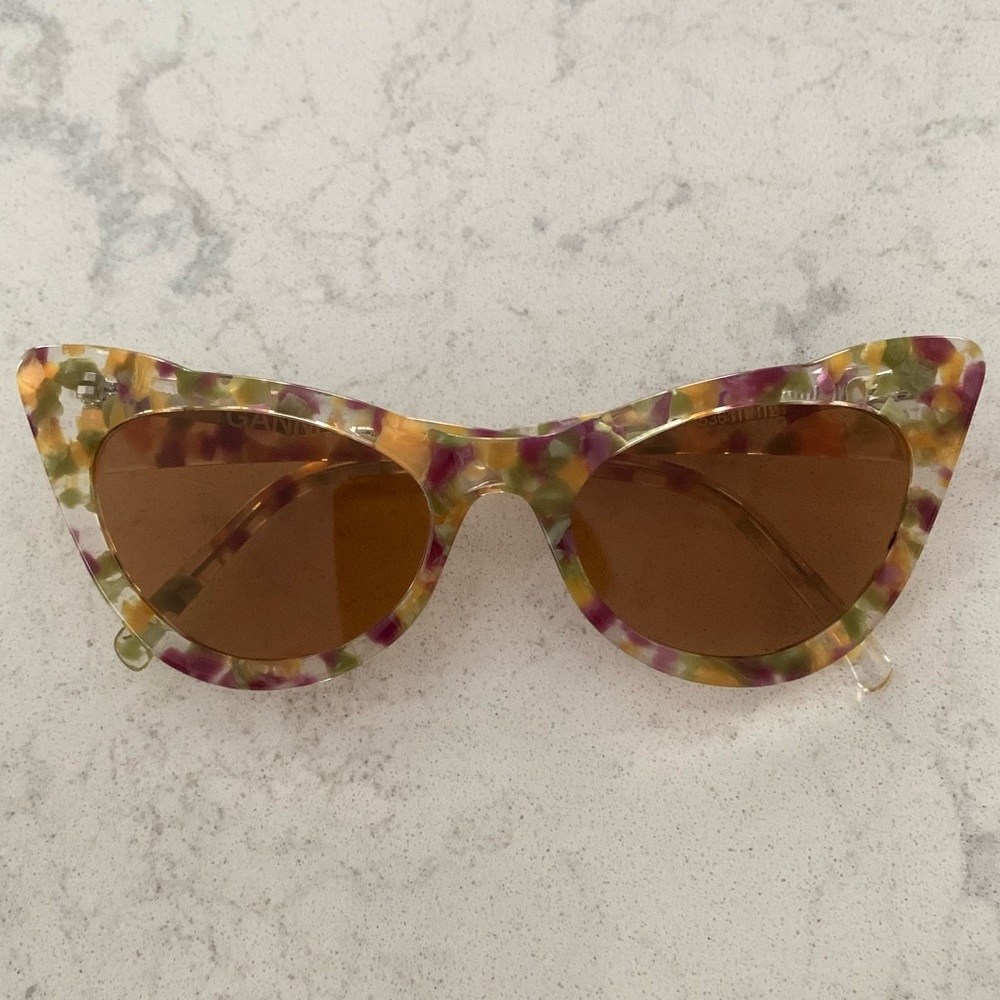 Ganni cat eye sunglasses *brand new*